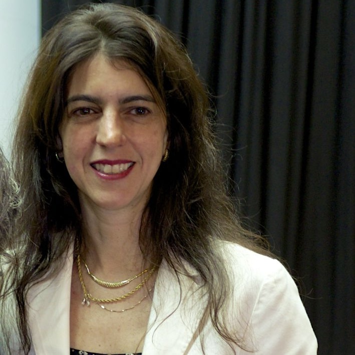 Renata Maria Abrantes Baracho Porto